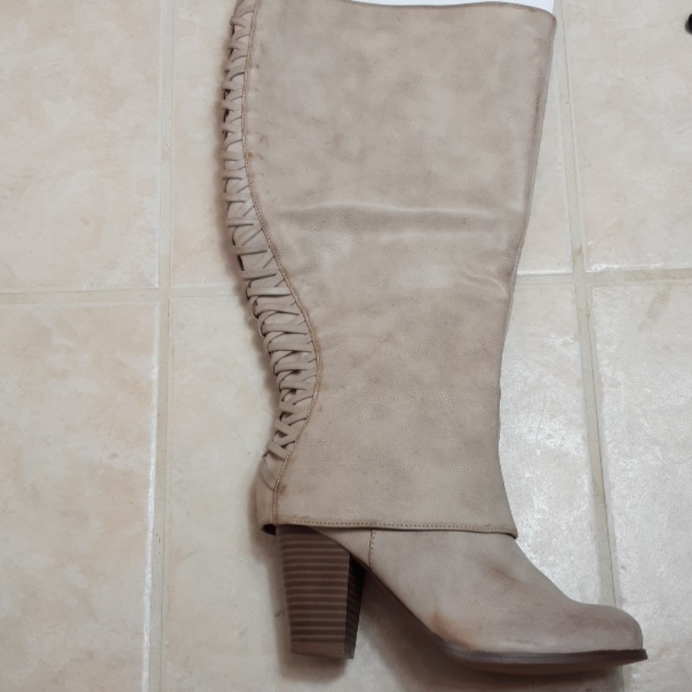Torrid tan boots